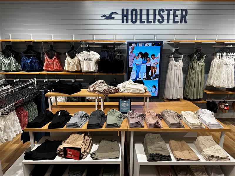 Hollister Franchise