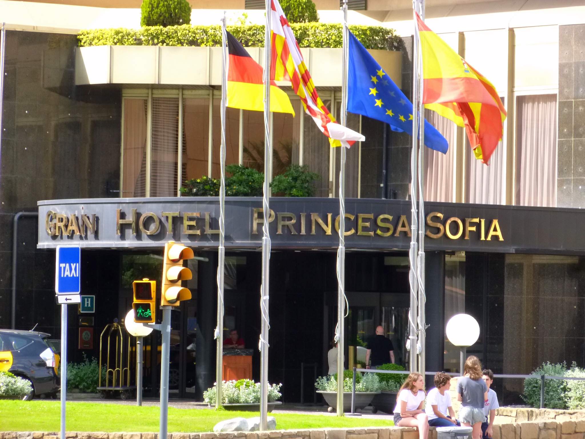 Exterior of Hotel Princesa Sofia in Barcelona photographed in May 2016, before RIU’s acquisition